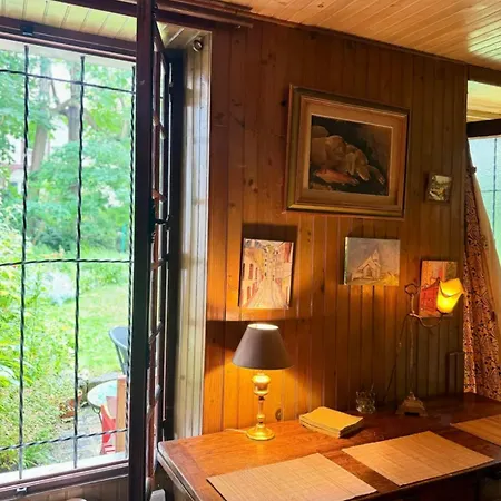 Montmartre Hidden Artist Loft Paris